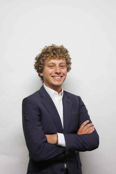 Responsable pôle développement commercial - Sacha Profeta